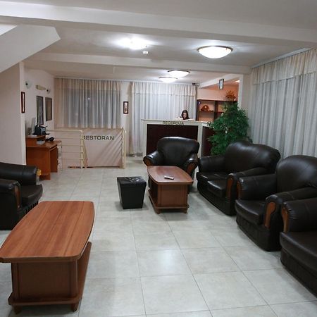 Hotel Vila Prestige Будва Экстерьер фото