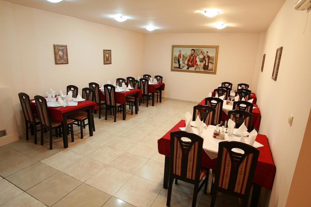 Hotel Vila Prestige Будва Экстерьер фото